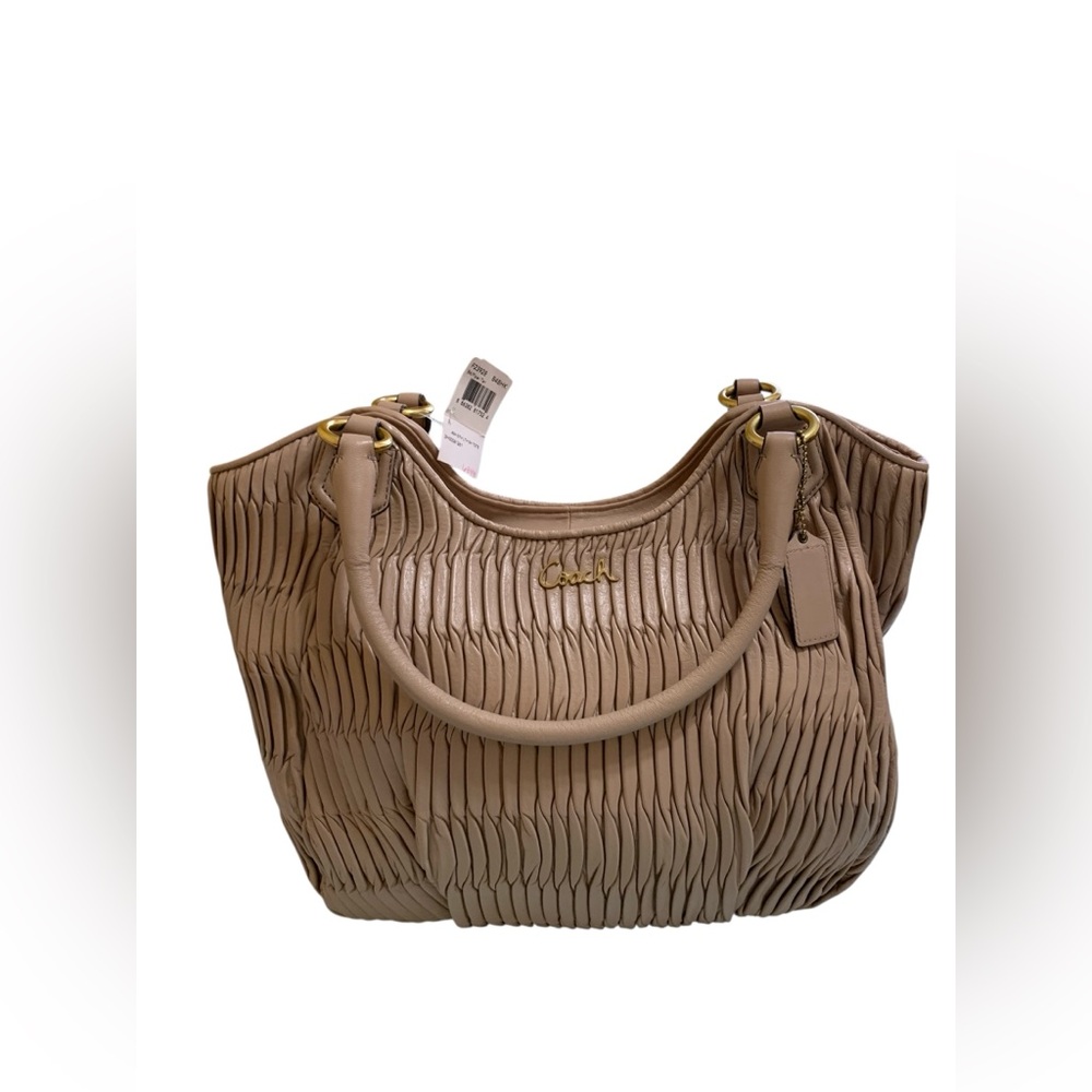 Coach NWT $689 MSRP Madison Gathered Leather Lindsey Tan Satchel - Picture 11 of 12